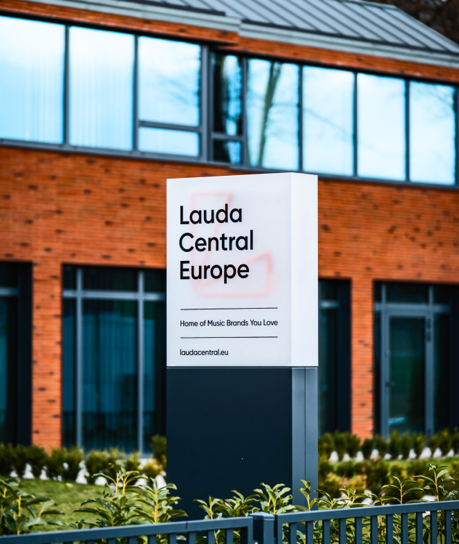 Lauda – The sound of quality (8.2)